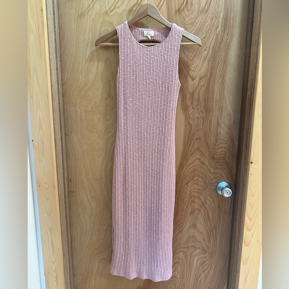 Lena Sleeveless Knit Midi Dress (Mauve) Size Small